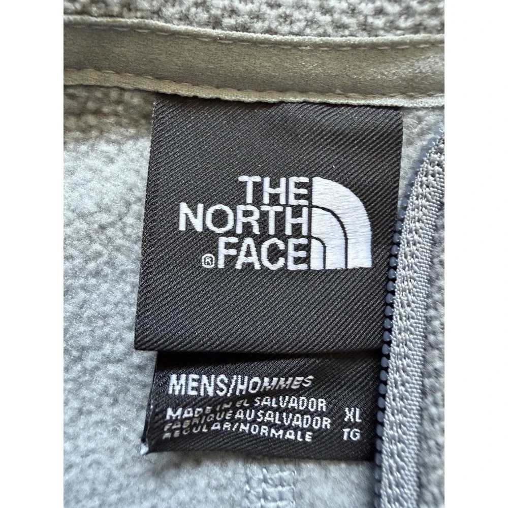 The North Face Men's XL Gray Textured 1/4 Zip Pullover Jacket Sweater